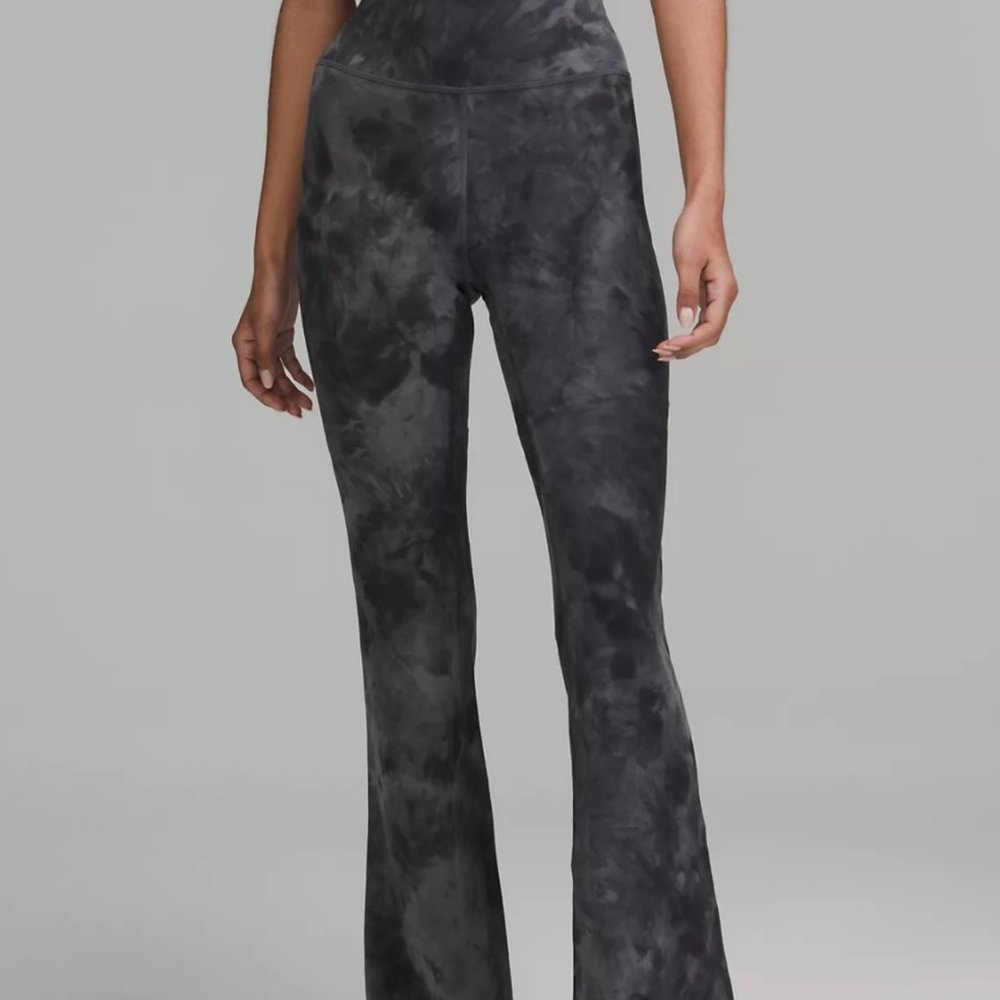 Groove Super-High-Rise Flared Pant Nulu-Brand New